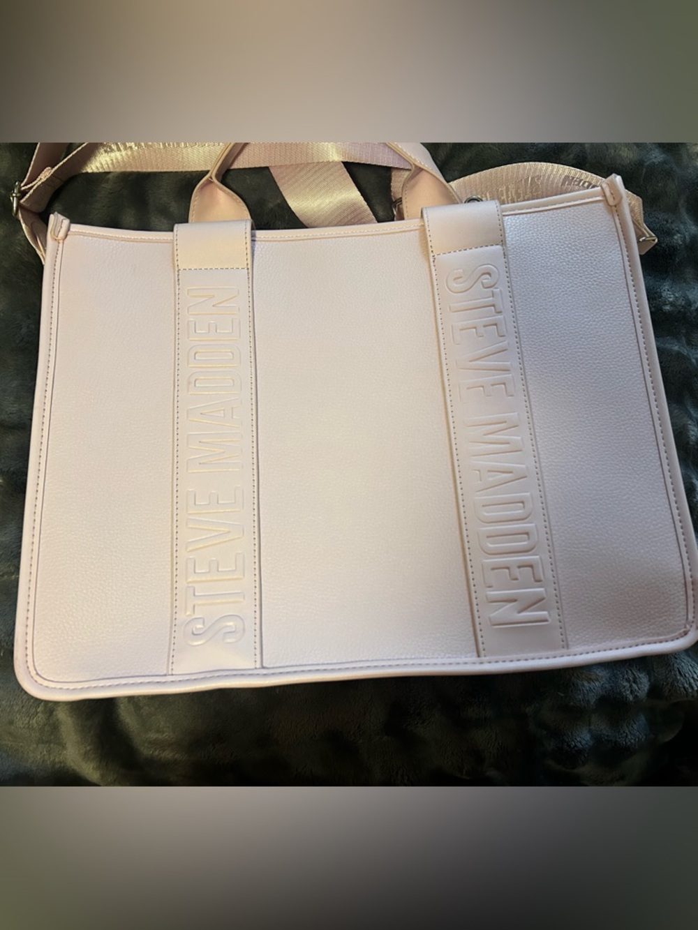 Steve Madden Blush Pink Tote with Embossed Logo Straps - Picture 2 of 4